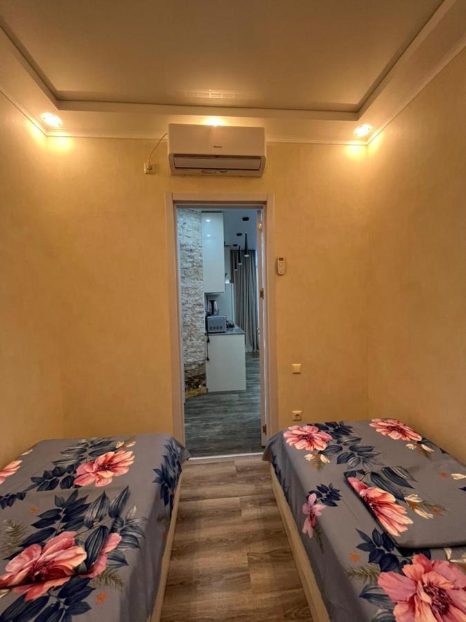 Apartament Delux Sea View باتومي المظهر الخارجي الصورة
